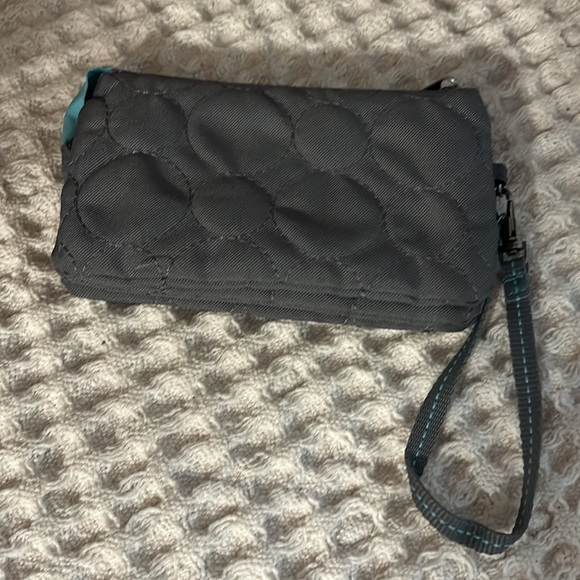 Vary You by Thirty One Grey and Teal Quilted Wristlet Purse Wallet OS - Picture 2 of 8